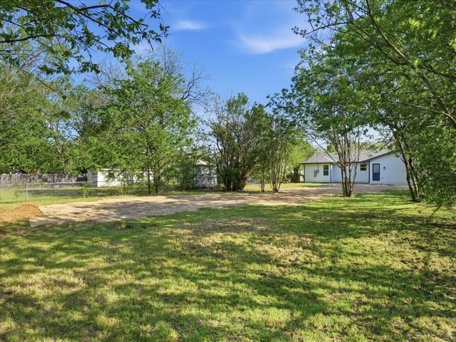 810 Cordell Street, Denton, TX 76201