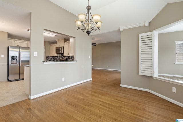 143 STRATFORD CIRCLE, Pelham, AL 35124