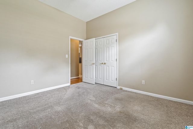 143 STRATFORD CIRCLE, Pelham, AL 35124