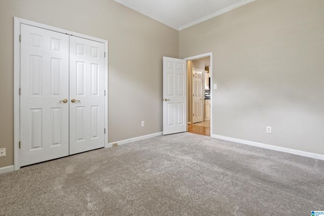 143 STRATFORD CIRCLE, Pelham, AL 35124