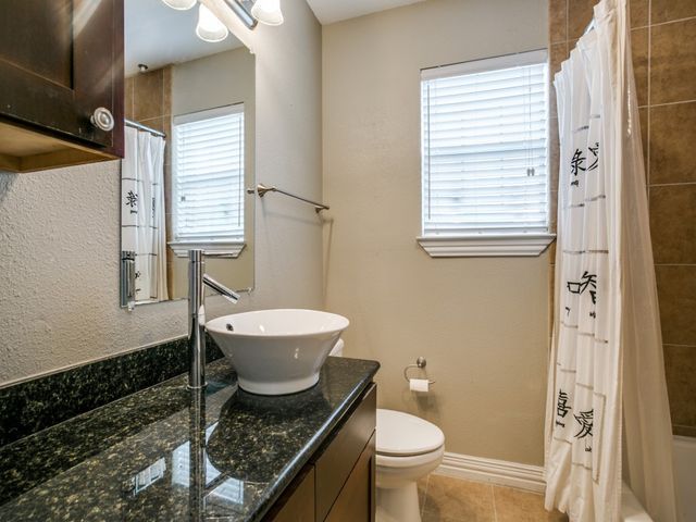 4734A Bradford Drive, Dallas, TX 75219