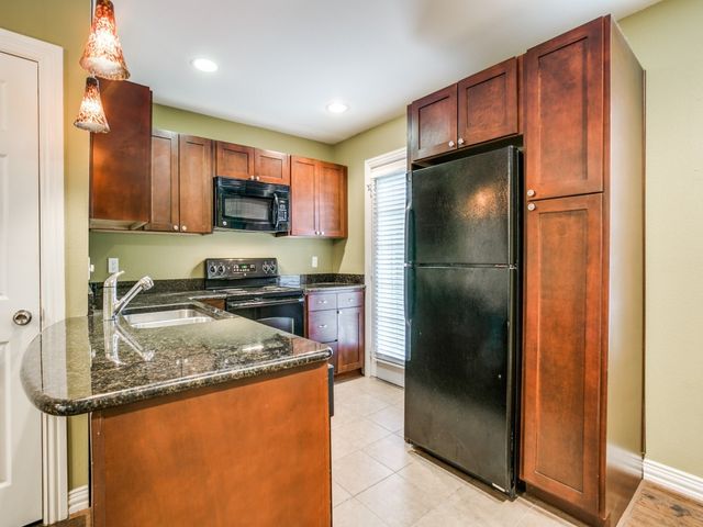 4734A Bradford Drive, Dallas, TX 75219