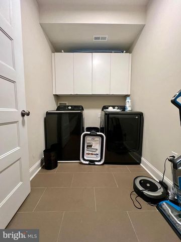 1028 HYDE ST, Philadelphia, PA 19125