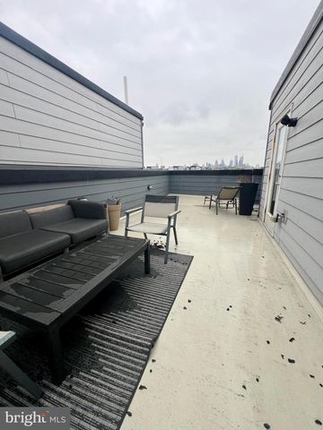 1028 HYDE ST, Philadelphia, PA 19125