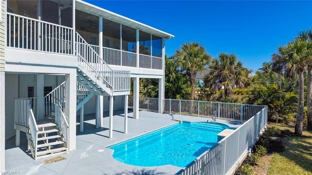 13411 Electron DR, Fort Myers, FL 33908