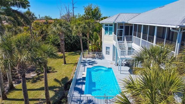 13411 Electron DR, Fort Myers, FL 33908