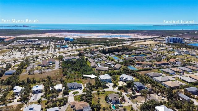 13411 Electron DR, Fort Myers, FL 33908