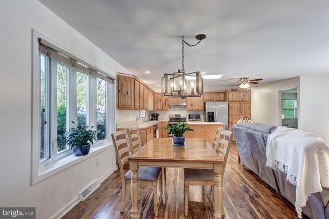 4548 RINELY RD, Stewartstown, PA 17363