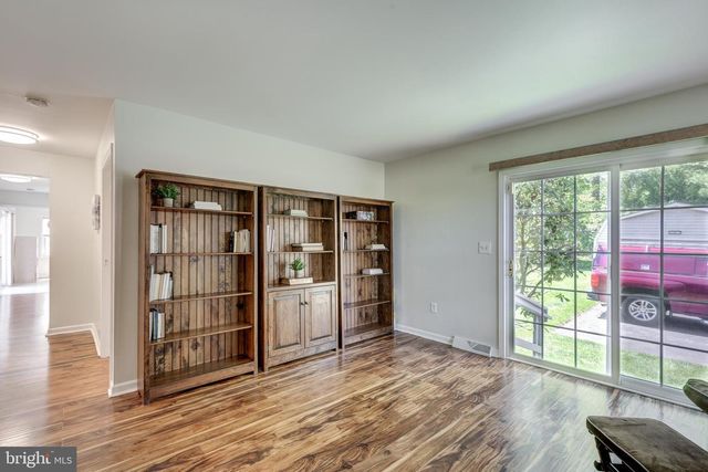 4548 RINELY RD, Stewartstown, PA 17363