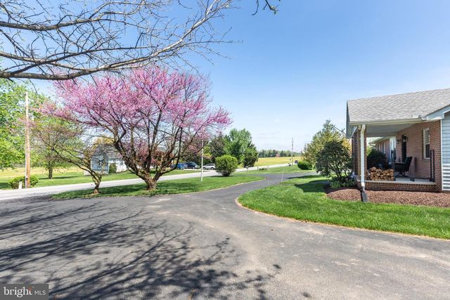 4548 RINELY RD, Stewartstown, PA 17363