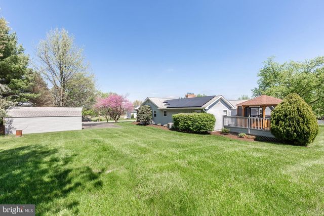 4548 RINELY RD, Stewartstown, PA 17363