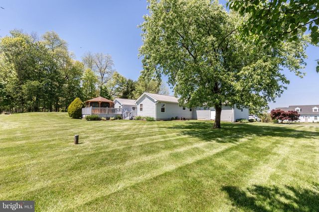 4548 RINELY RD, Stewartstown, PA 17363