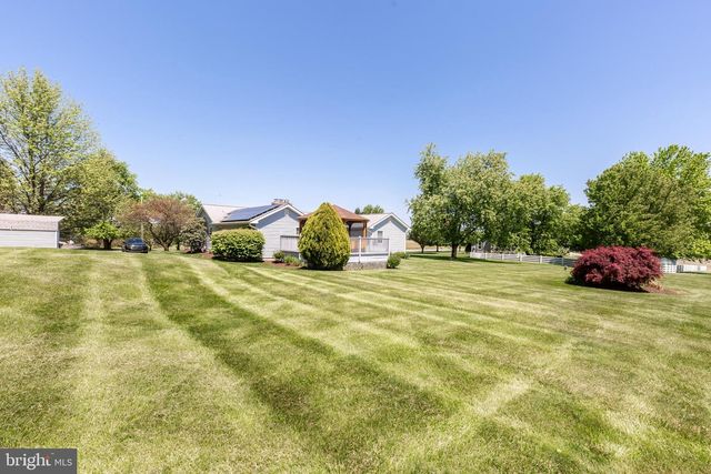 4548 RINELY RD, Stewartstown, PA 17363