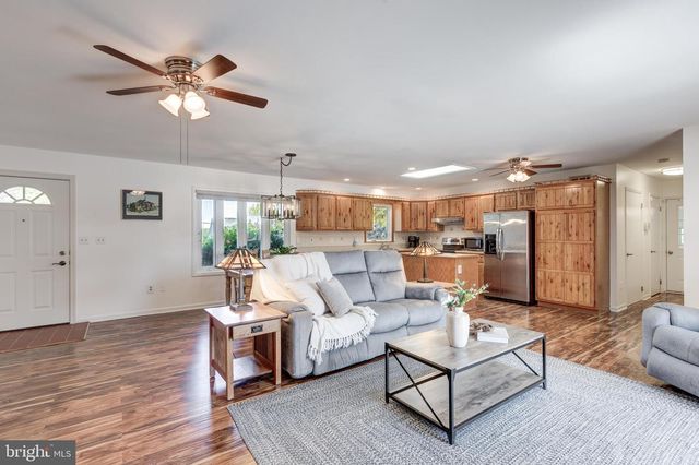 4548 RINELY RD, Stewartstown, PA 17363