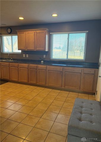 1900 N Belleview Drive, Bellbrook, OH 45305