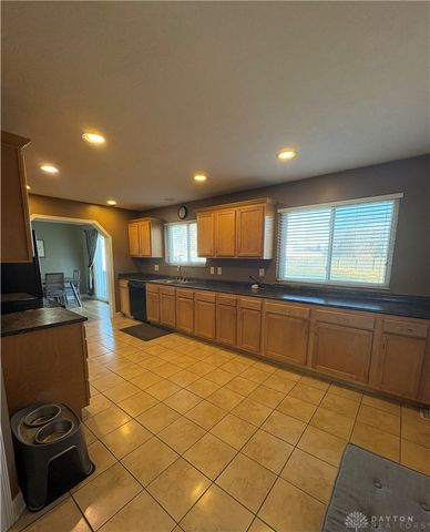 1900 N Belleview Drive, Bellbrook, OH 45305