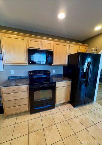 1900 N Belleview Drive, Bellbrook, OH 45305