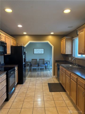 1900 N Belleview Drive, Bellbrook, OH 45305