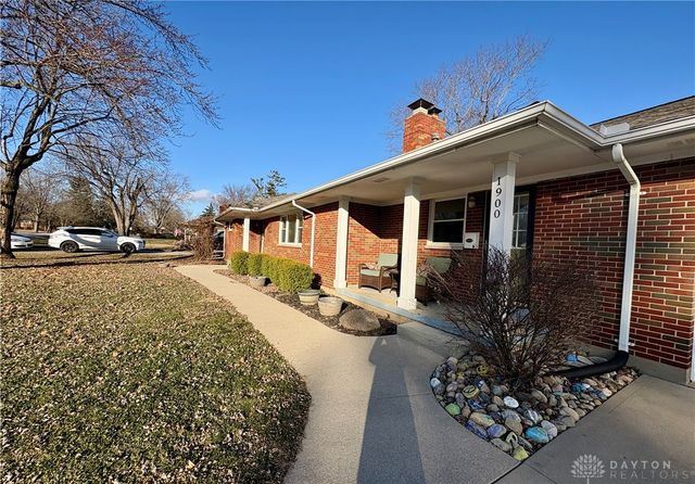 1900 N Belleview Drive, Bellbrook, OH 45305