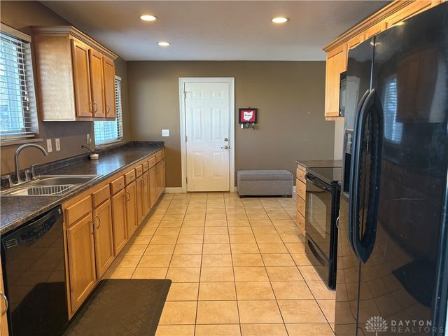 1900 N Belleview Drive, Bellbrook, OH 45305