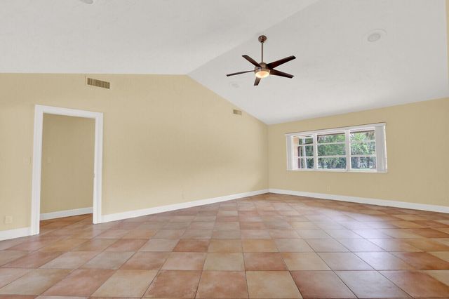 4529 Square Lake Drive, Palm Beach Gardens, FL 33418