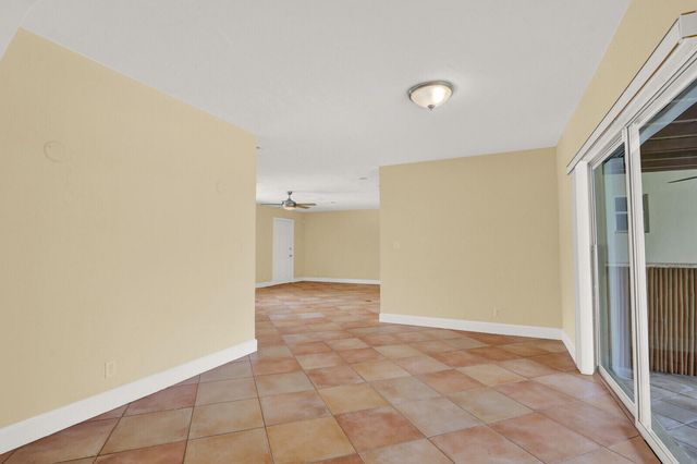 4529 Square Lake Drive, Palm Beach Gardens, FL 33418