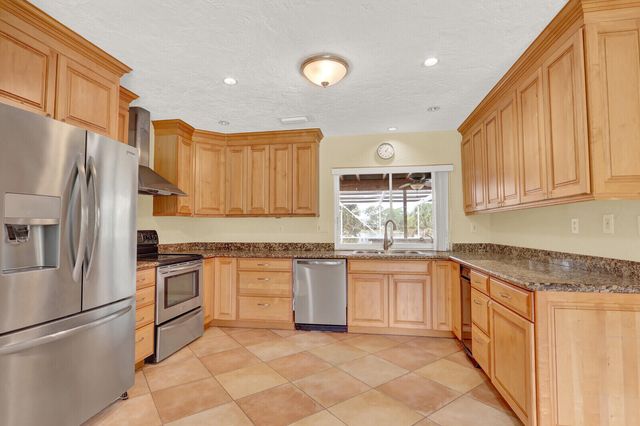 4529 Square Lake Drive, Palm Beach Gardens, FL 33418