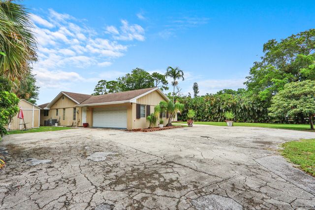 4529 Square Lake Drive, Palm Beach Gardens, FL 33418