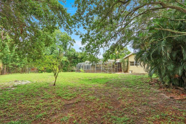 4529 Square Lake Drive, Palm Beach Gardens, FL 33418
