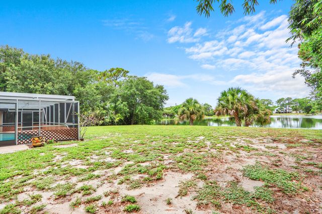 4529 Square Lake Drive, Palm Beach Gardens, FL 33418