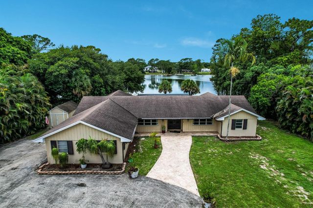 4529 Square Lake Drive, Palm Beach Gardens, FL 33418