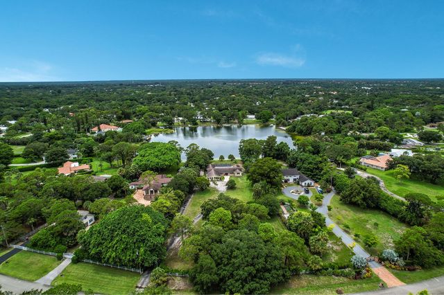 4529 Square Lake Drive, Palm Beach Gardens, FL 33418