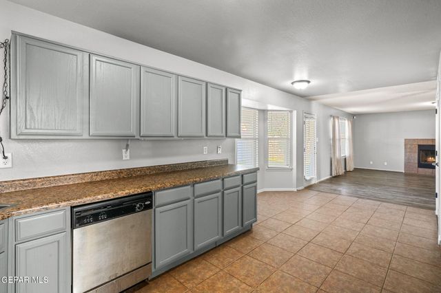 12585 PASEO LINDO Drive, El Paso, TX 79928