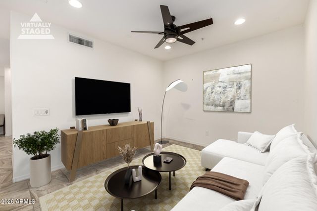 5550 N 16TH Street 162, Phoenix, AZ 85016