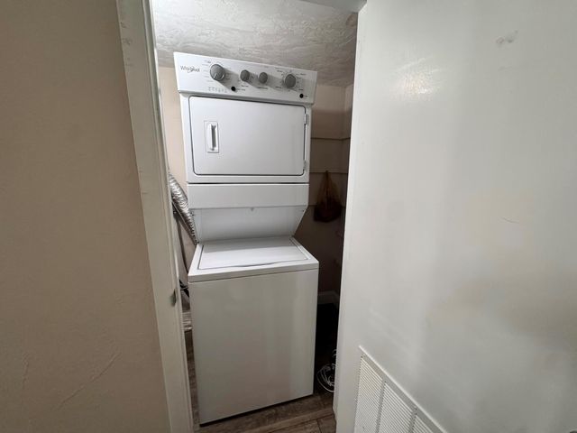 3124 N Us Highway 441 J1, Okeechobee, FL 34974