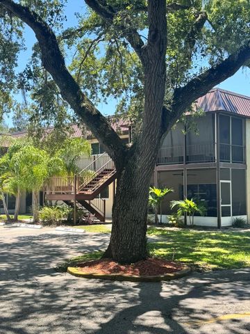 3124 N Us Highway 441 J1, Okeechobee, FL 34974