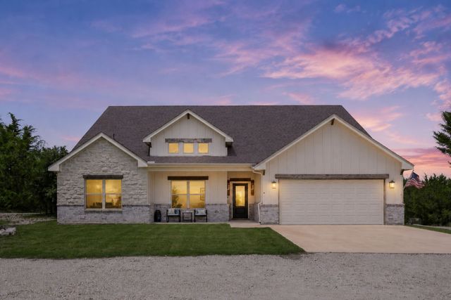1965 Lakeside Drive, Bluff Dale, TX 76433