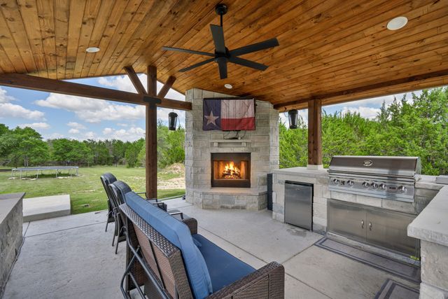 1965 Lakeside Drive, Bluff Dale, TX 76433