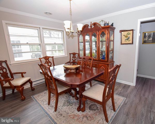 9 GABRIEL DR, Martinsburg, WV 25405