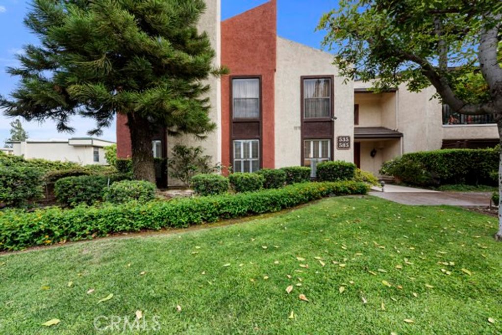 Image 1 of property listing at 585 W Duarte 25, Arcadia, CA 91007