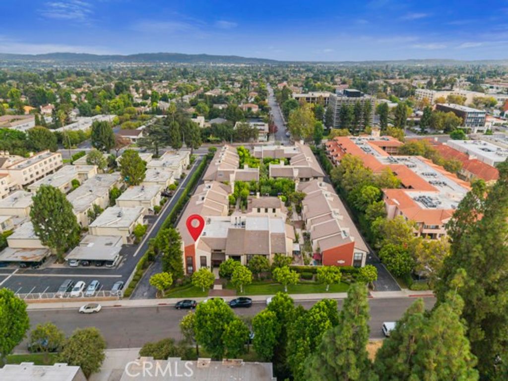 Image 43 of property listing at 585 W Duarte 25, Arcadia, CA 91007