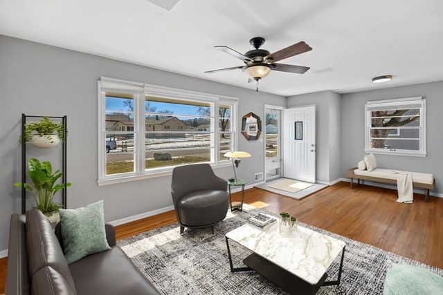 3619 71st Street E, Inver Grove Heights, MN 55076