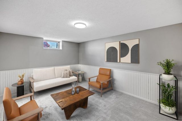 3619 71st Street E, Inver Grove Heights, MN 55076