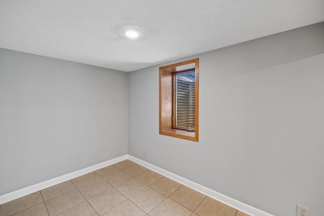 3619 71st Street E, Inver Grove Heights, MN 55076