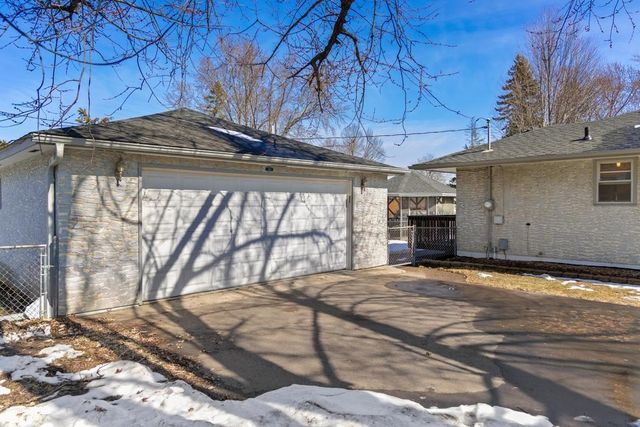 3619 71st Street E, Inver Grove Heights, MN 55076