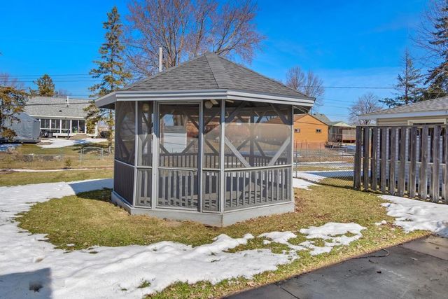 3619 71st Street E, Inver Grove Heights, MN 55076