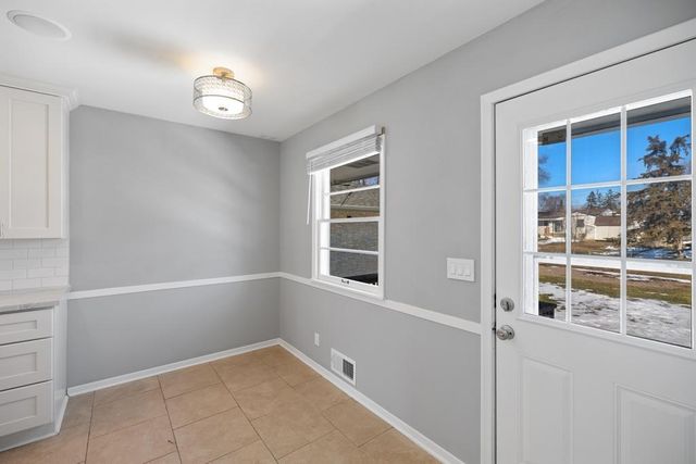 3619 71st Street E, Inver Grove Heights, MN 55076