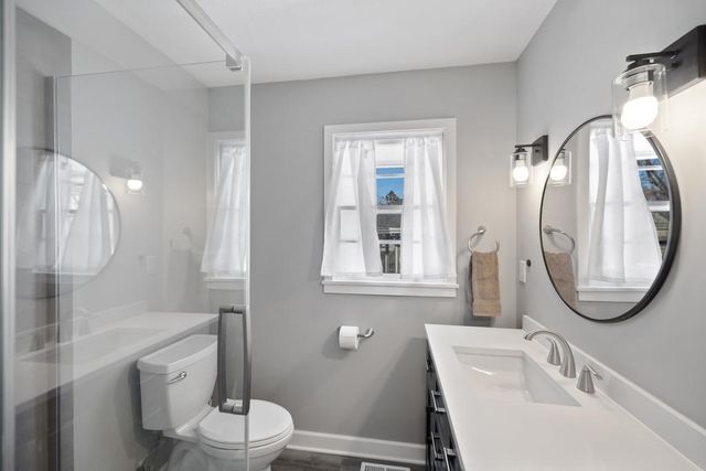 3619 71st Street E, Inver Grove Heights, MN 55076