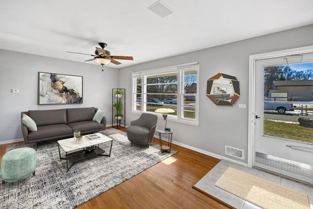 3619 71st Street E, Inver Grove Heights, MN 55076