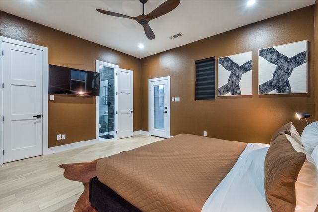 1904 Pollard Street, Dallas, TX 75208